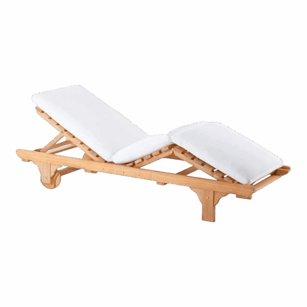 Chelsea sunlounger in teak